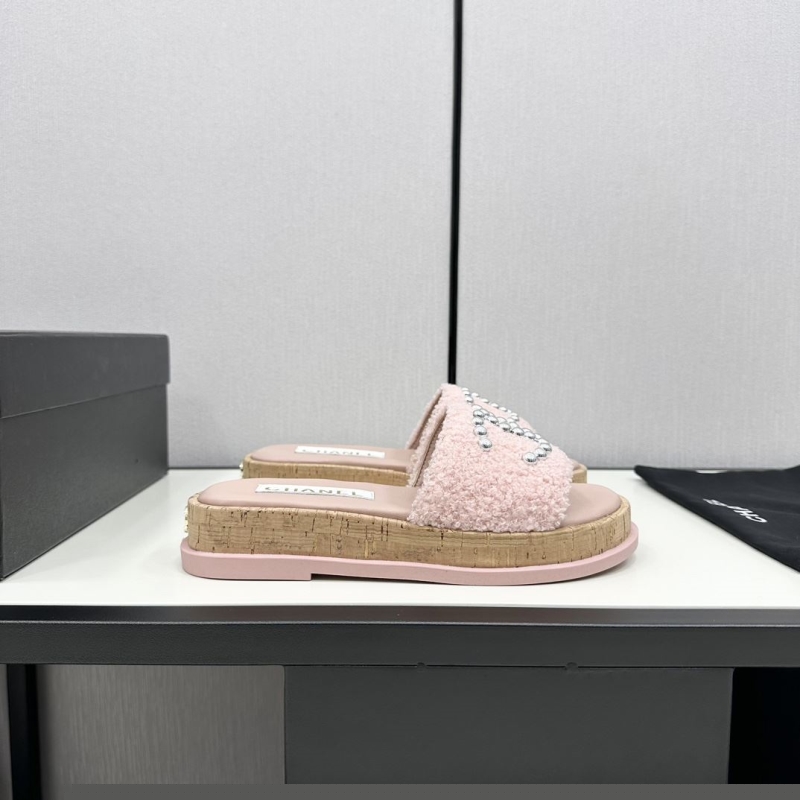 Ch*el slippers
